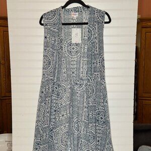 Lularoe- Breezy